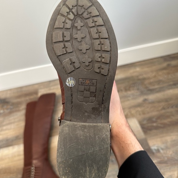 Vince Camuto Prolanda Chain Detail Block Heel Knee High Boots RED MAHOGANY Size7 - Picture 8 of 11